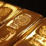 قیمت طلای جهانی به مرز ۱۳۵۰ دلار صعود کرد